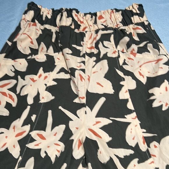 NWT ZARA MULTICOLOR HIGH WAIST FLORAL PRINTED BALLOON PANTS C21 - Picture 6 of 8